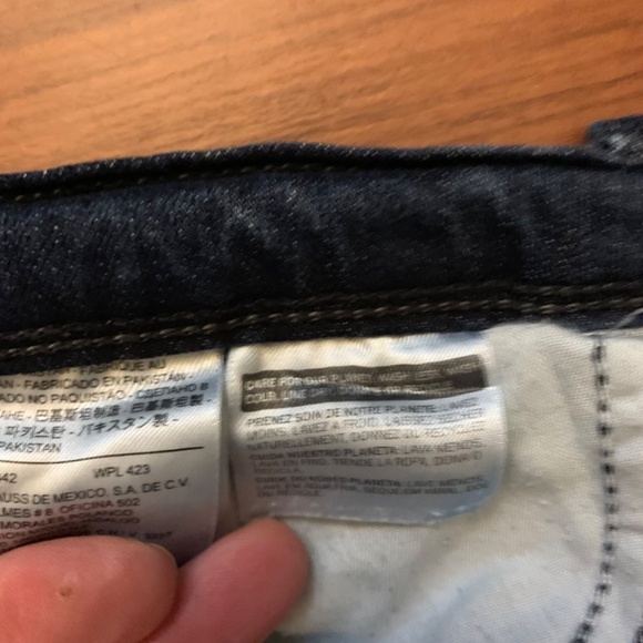 Levi’s Women’s 515 Bootcut/ Button Pocket, mid - rise, 32/34 (14L) blue jeans - Picture 14 of 16